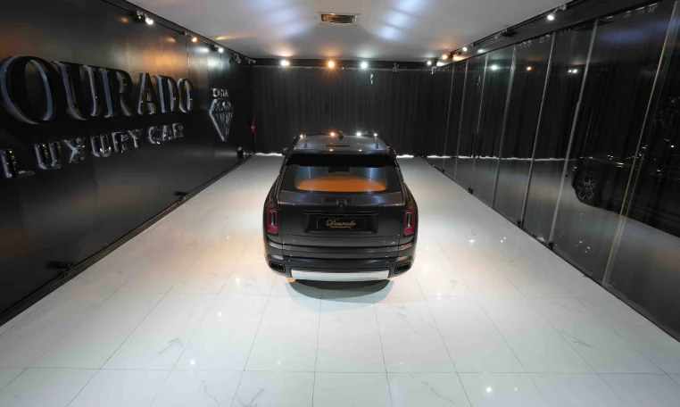 Rolls Royce Cullinan Black Badge in Brown Obsidian for sale in Dubai