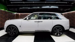 Rolls Royce Cullinan Silver Badge for sale in dubai 6