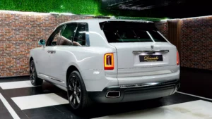Rolls Royce Cullinan Silver Badge for sale in dubai 8