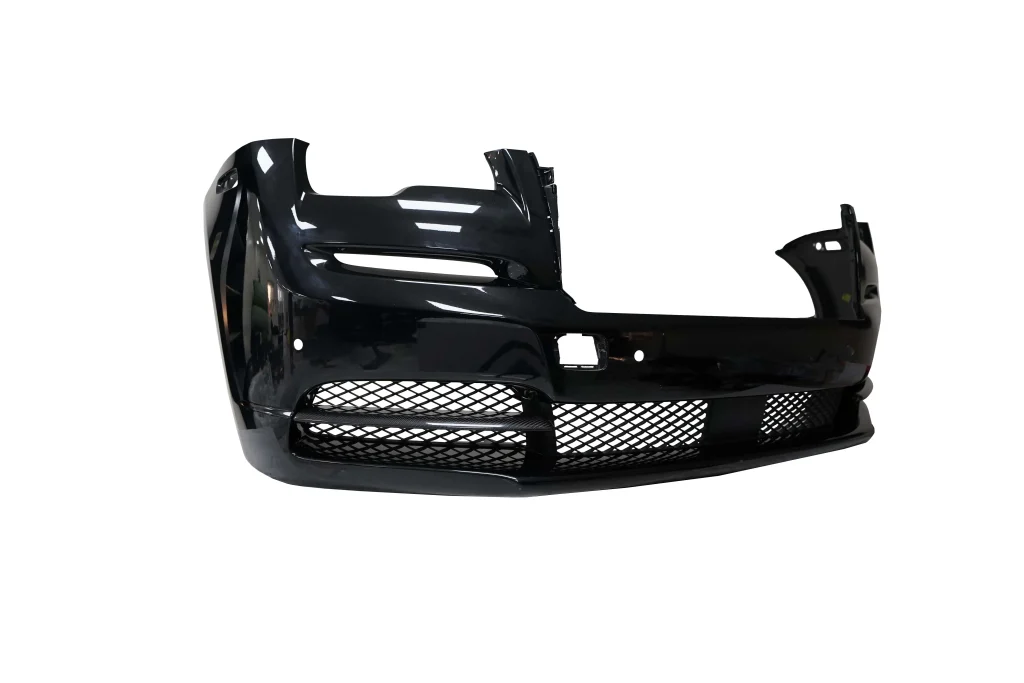 Rolls Royce Wraith Front Bumper Black OEM 51117403722 for sale in dubai-3