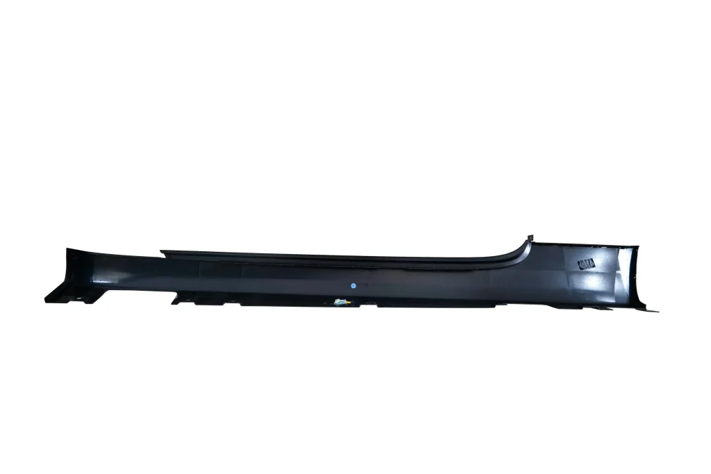 Rolls Royce Wraith Side Trim Panel Sill Left Darkest Tungsten OEM 51777301423 for sale in dubai