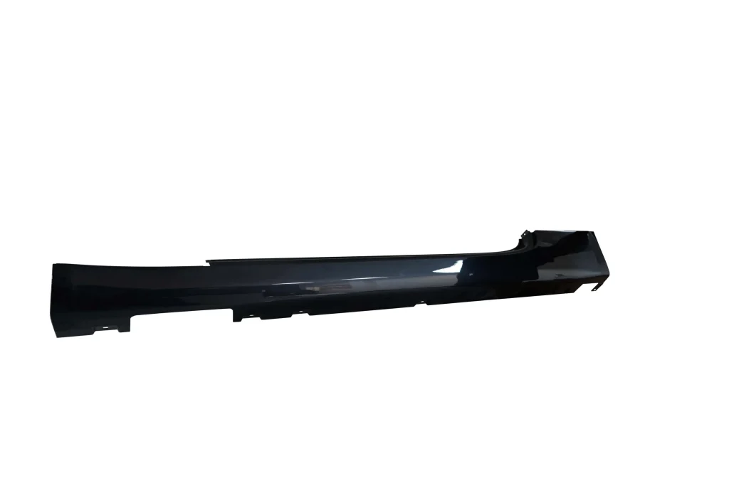 Rolls Royce Wraith Side Trim Panel Sill Right Darkest Tungsten OEM 51777301424 for sale iin dubai