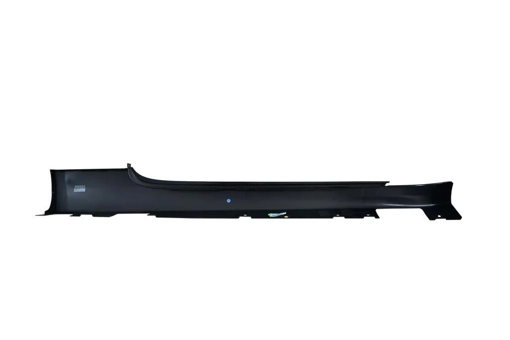 Rolls Royce Wraith Side Trim Panel Sill Right Darkest Tungsten OEM 51777301424 for sale iin dubai