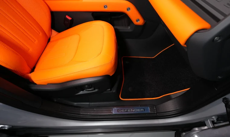 Dubai Land Rover Defender 110 P400 X Edition Lumma CLR LD in Hakuba Silver & Narvik Black luxury car