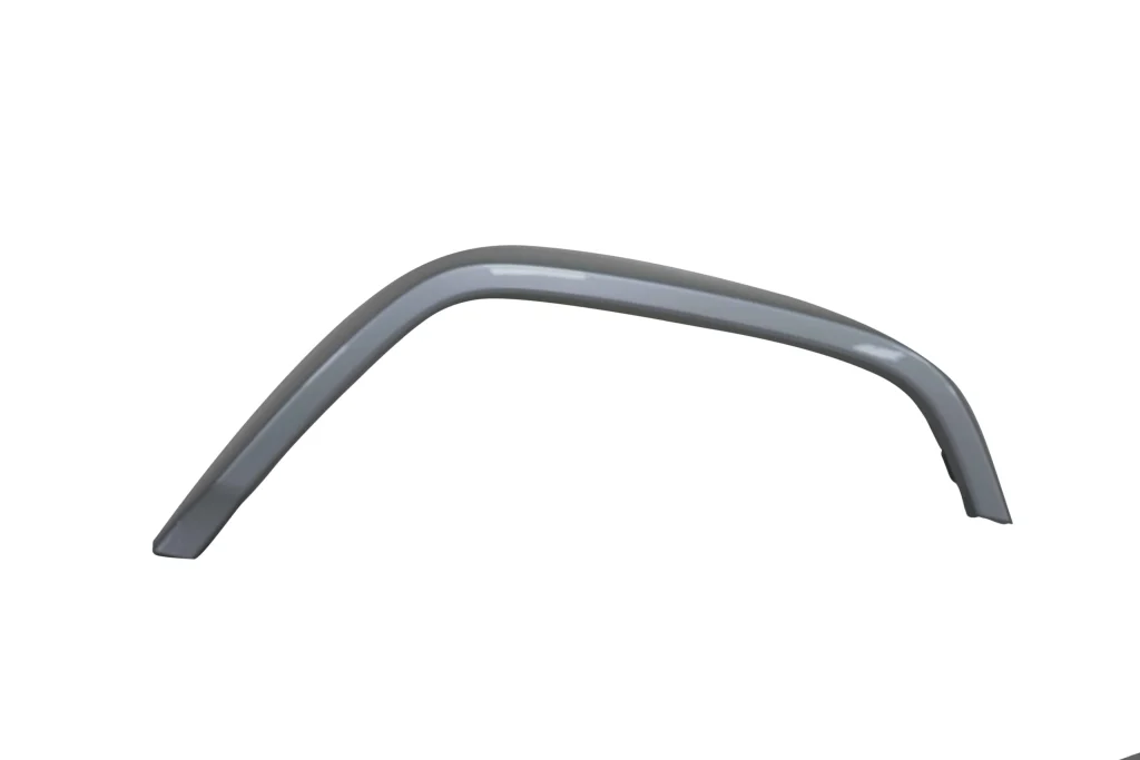 Mercedes-Benz G-63 Front RH Wheel Thread Mudguard Widening Gloss Silver OEM A4638805603 for sale in dubai