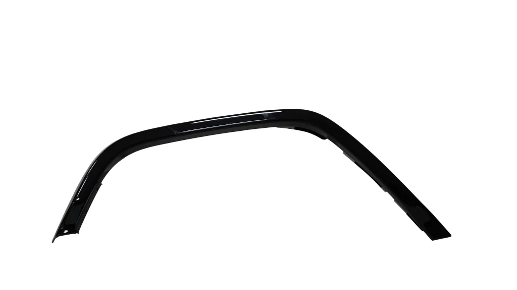 Mercedes-Benz G-63 Rear RH Wheel Thread Mudguard Widening Gloss Black OEM A4638805803 for sale in dubai