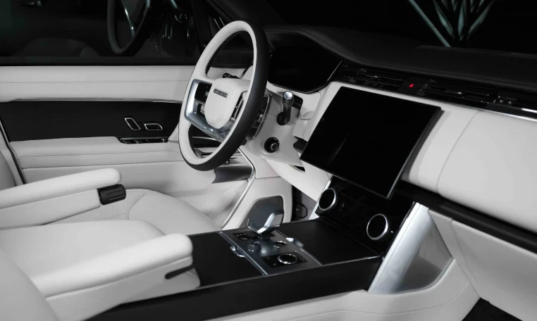 Range Rover Autobiography P530 LWB