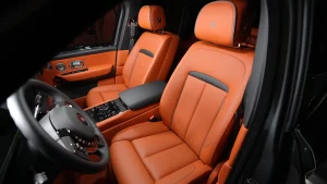 Rolls Royce Cullinan Black Badge Onyx Edition in Jubilee Silver