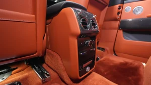 Rolls Royce Cullinan Black Badge Onyx Edition in Jubilee Silver