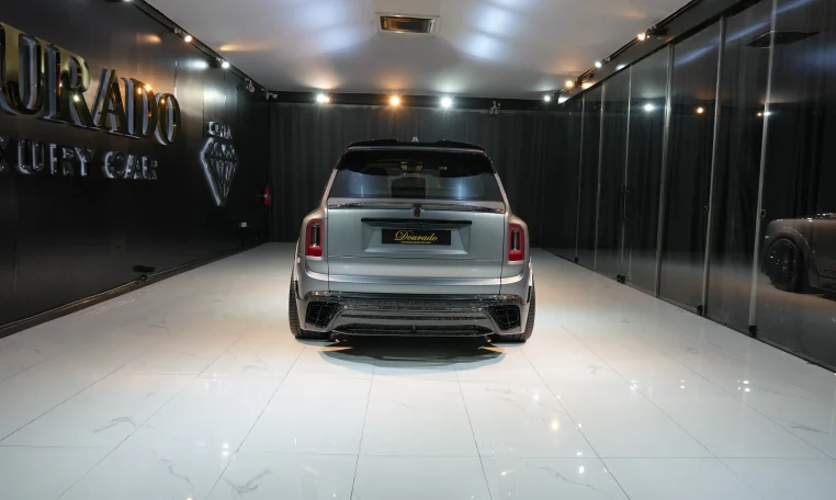 Rolls Royce Cullinan Black Badge Onyx Edition in Jubilee Silver for Sale Dubai