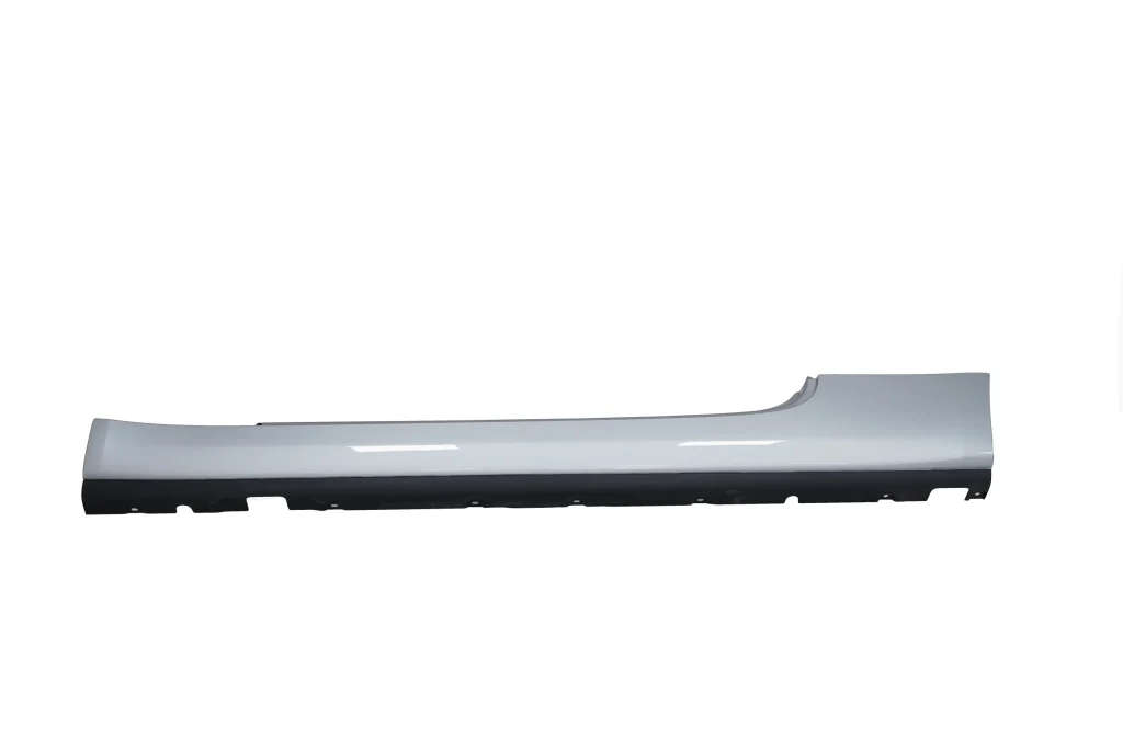 Rolls Royce Dawn Side Trim Panel Sill Right Silver II Metallic OEM 51777371324 for sale in dubai