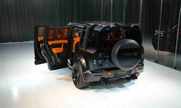 Land Rover Defender 110 P525 Lumma CLR LD Black for sale in Dubai
