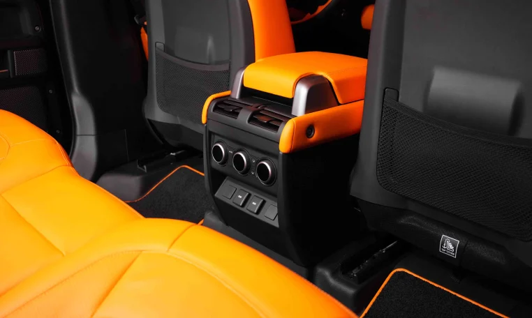 Land Rover Defender 110 P525 Lumma CLR LD Black for sale in Dubai