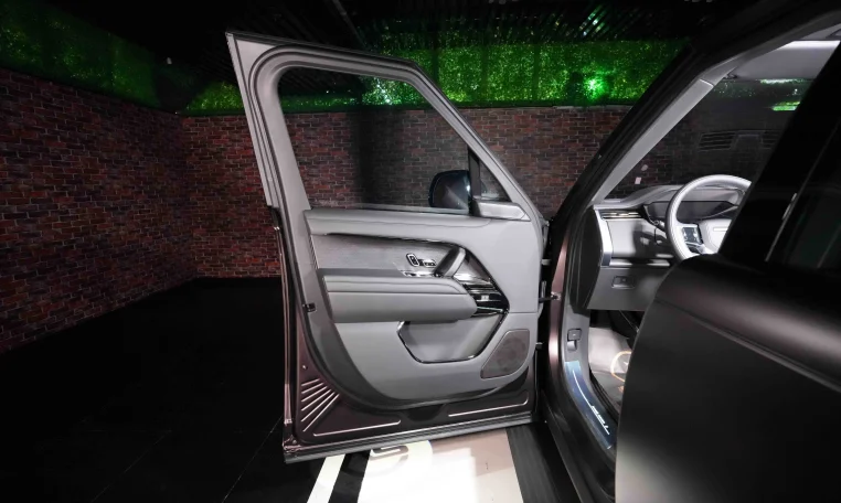 Range Rover Autobiography SV LWB P530 for sale in Dubai