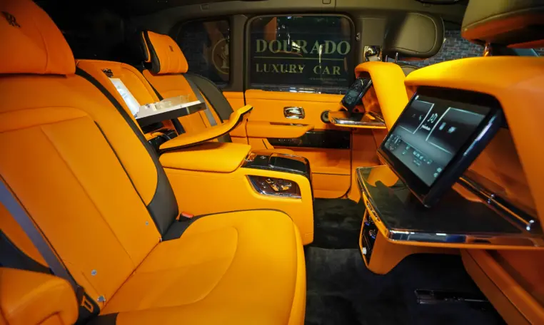 Rolls Royce Cullinan Onyx Concept gold for sale in Dubai