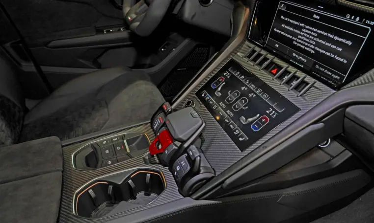 Lamborghini Urus S for sale in Dubai