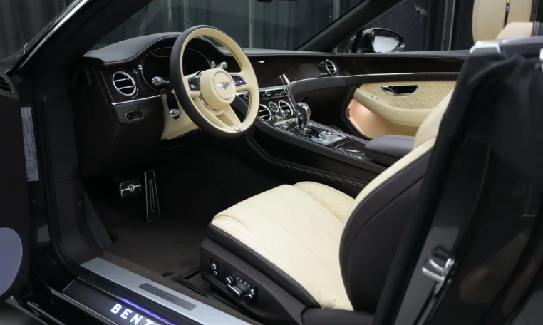 Bentley Continental GTC Azure for sale in Dubai