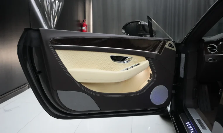 Bentley Continental GTC Azure for sale in Dubai