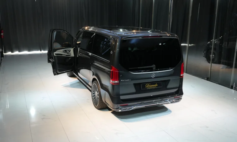 Mercedes Benz V 250D Grey for sale in Dubai