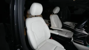 Mercedes Benz V 250D Grey for sale in Dubai