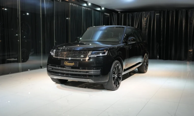 Range Rover Autobiography P530 Black and red FOR sale in Dubai