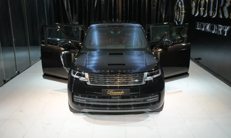 Range Rover Autobiography P530 Black and red FOR sale in Dubai