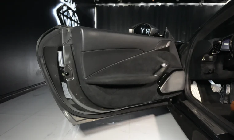 Ferrari Roma for sale in dubai 15