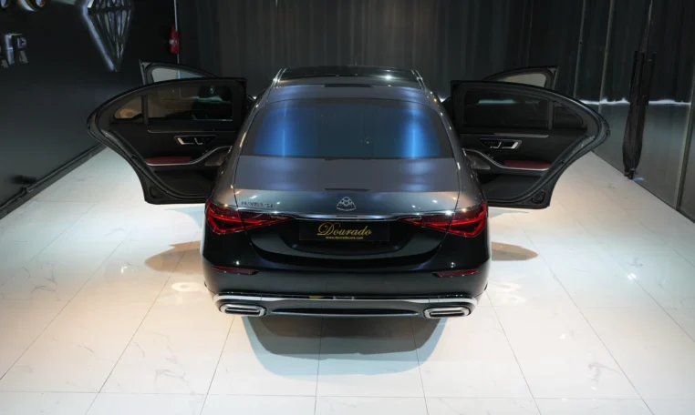 Mercedes-Benz S 580 S 580 4 Matic Long Maybach Black & Graphite Grey for sale in dubai 11