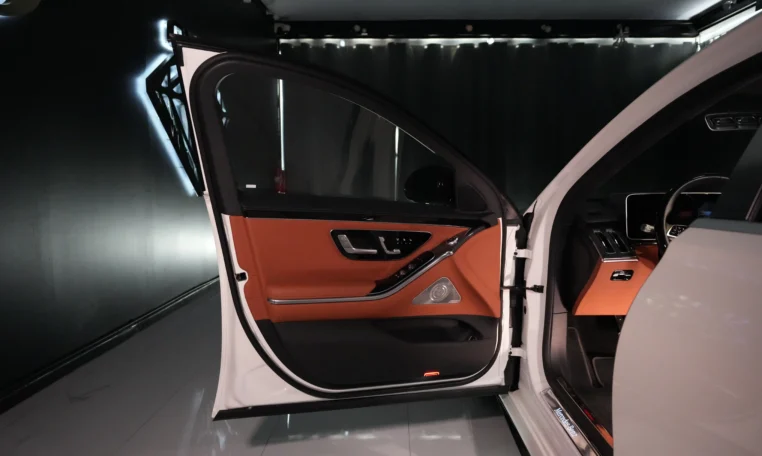 Mercedes Maybach S 500 4 Matic Long for sale in dubai 11