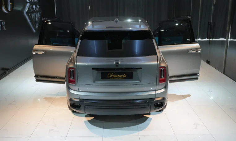 Rolls Royce Cullinan Black Badge for sale in dubai 08