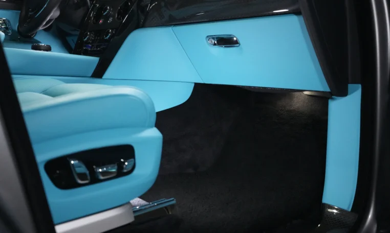 Rolls Royce Cullinan Black Badge for sale in dubai 21