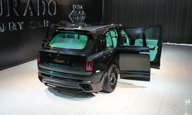 Rolls Royce Cullinan Onyx Concept for sale in dubai 11