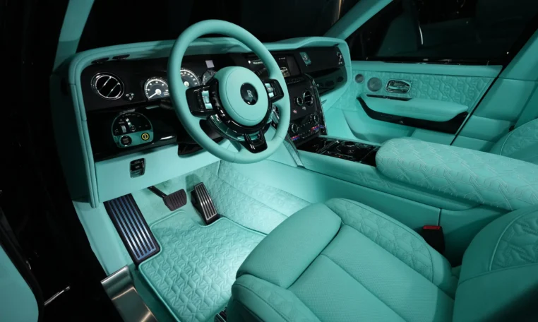 Rolls Royce Cullinan Onyx Concept for sale in dubai 12