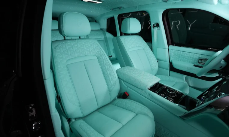 Rolls Royce Cullinan Onyx Concept for sale in dubai 16