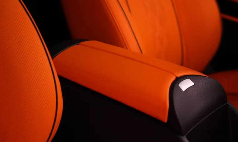 Mercedes-Maybach V Class Extra Long Wheelbase for sale in dubai 12