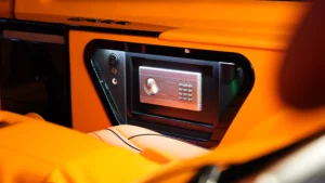 Mercedes-Maybach V Class Extra Long Wheelbase for sale in dubai 23