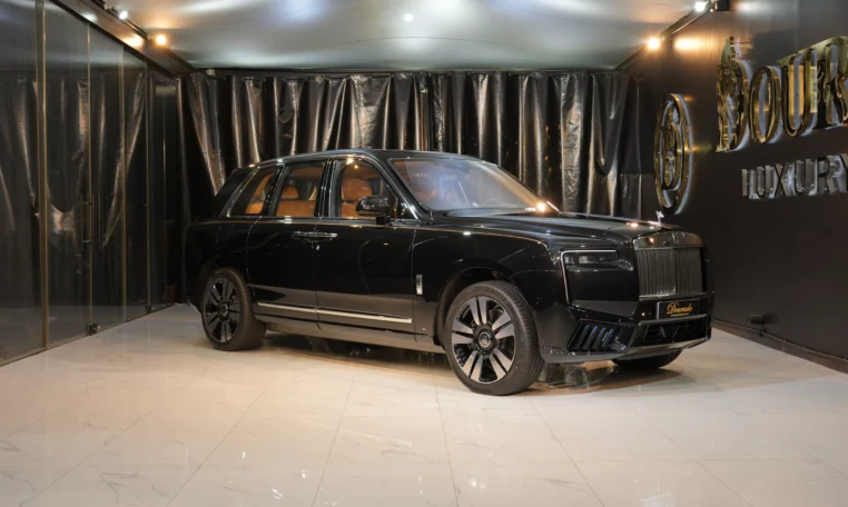 Rolls-Royce Cullinan SERIES II for sale in dubai