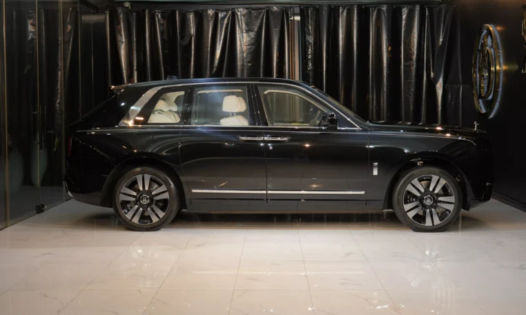 Rolls-Royce Cullinan SERIES II for sale in dubai