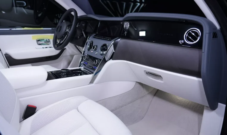 Rolls-Royce Cullinan SERIES II for sale in dubai