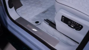 Bentley Bentayga S Onyx Concept 1 of 5 for sale in dubai 09