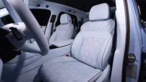 Bentley Bentayga S Onyx Concept 1 of 5 for sale in dubai 11