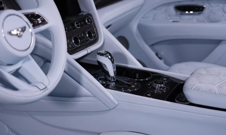 Bentley Bentayga S Onyx Concept 1 of 5 for sale in dubai 12