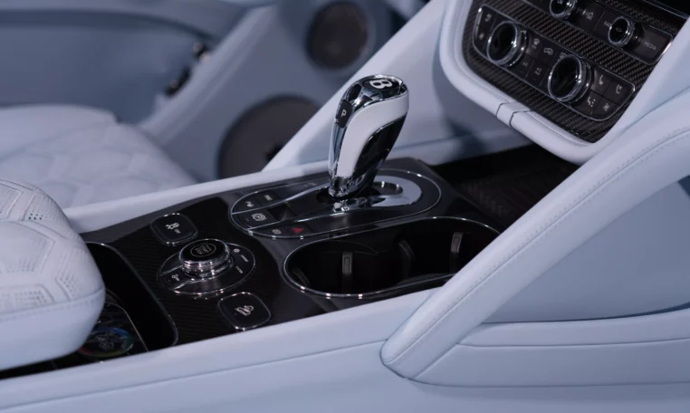 Bentley Bentayga S Onyx Concept 1 of 5 for sale in dubai 14