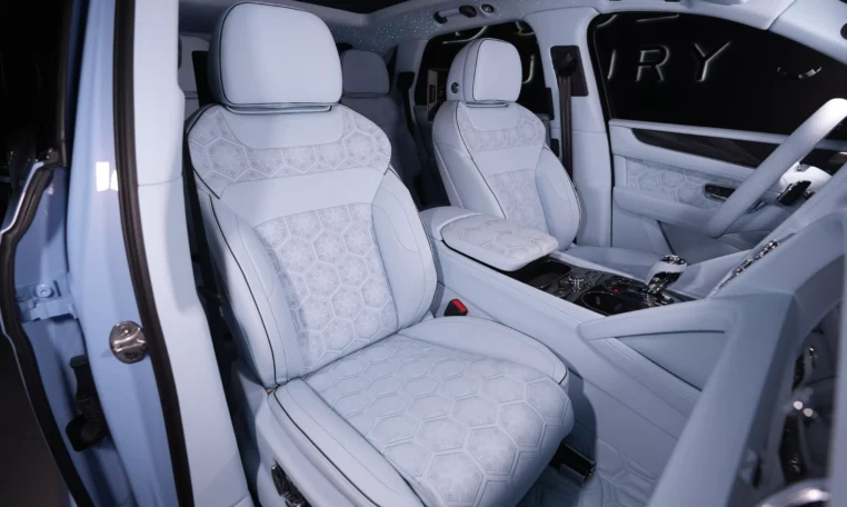 Bentley Bentayga S Onyx Concept 1 of 5 for sale in dubai 15