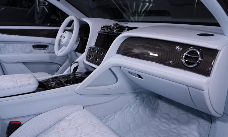 Bentley Bentayga S Onyx Concept 1 of 5 for sale in dubai 16