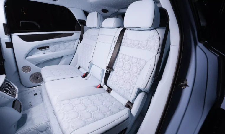 Bentley Bentayga S Onyx Concept 1 of 5 for sale in dubai 17