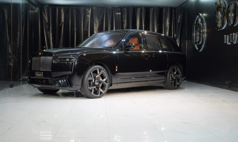 Rolls Royce Cullinan Black Badge Kit for sale in Dubai