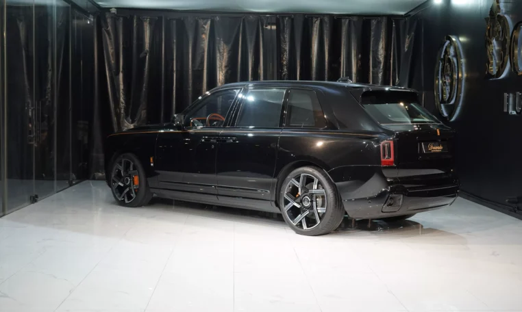 Rolls Royce Cullinan Black Badge Kit for sale in Dubai