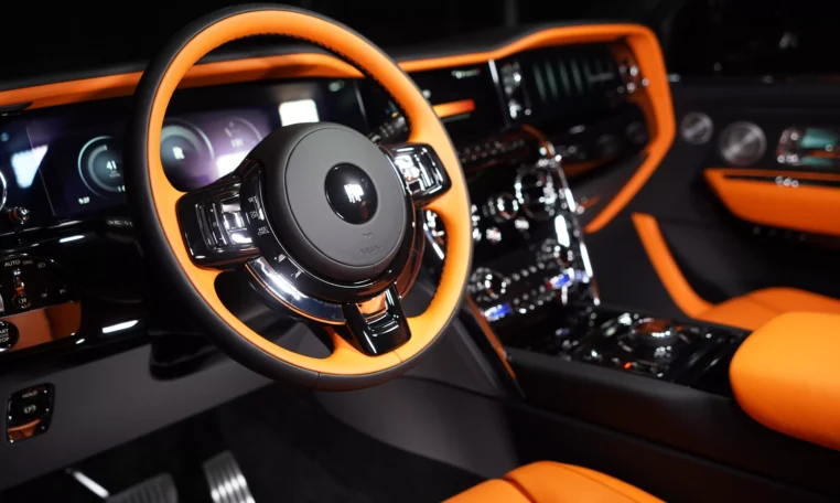 Rolls Royce Cullinan Black Badge Kit for sale in Dubai