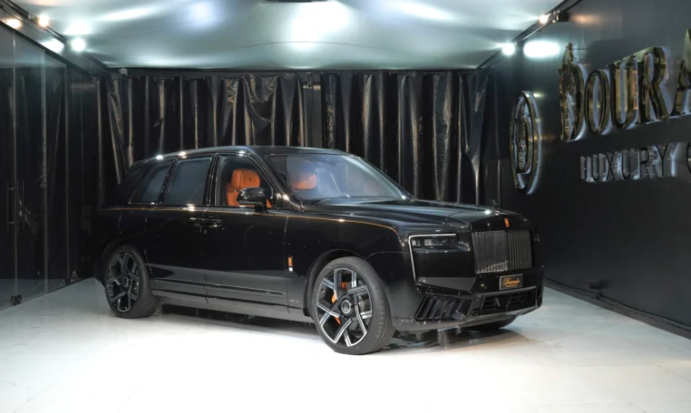 Rolls Royce Cullinan Black Badge Kit for sale in Dubai